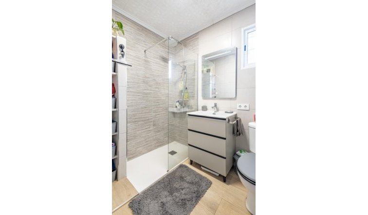 Reventa - Apartamento / piso - Torrevieja - torreta III