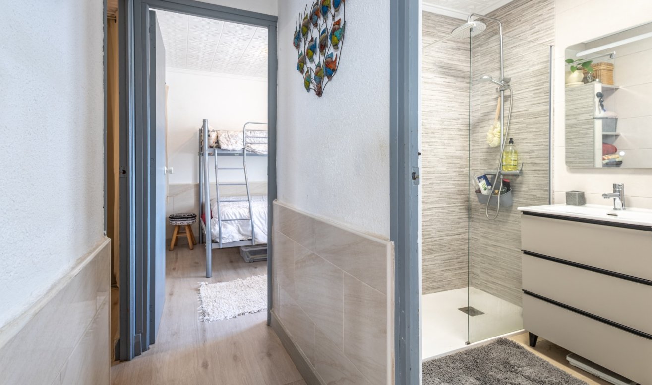 Reventa - Apartamento / piso - Torrevieja - torreta III