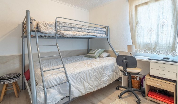 Reventa - Apartamento / piso - Torrevieja - torreta III