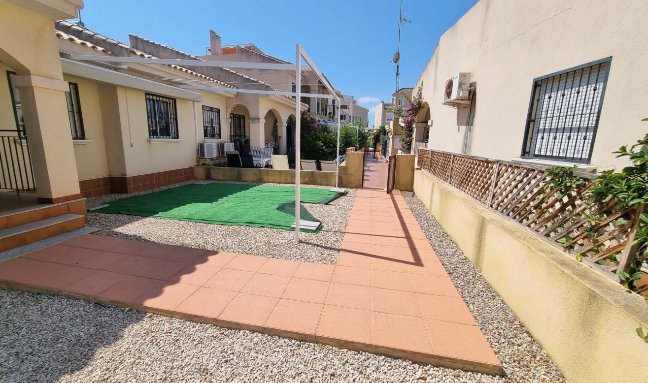 Reventa - Terraced house - La Marina - Pinomar