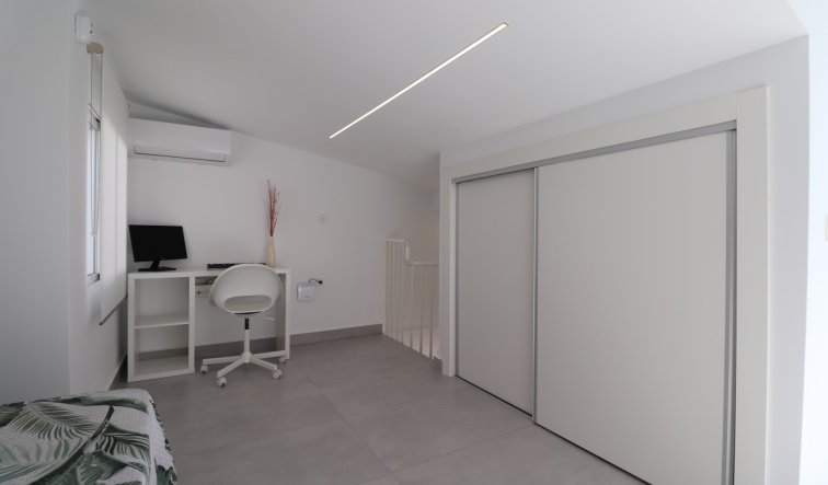 Reventa - Adosado - Torrevieja - San Luis