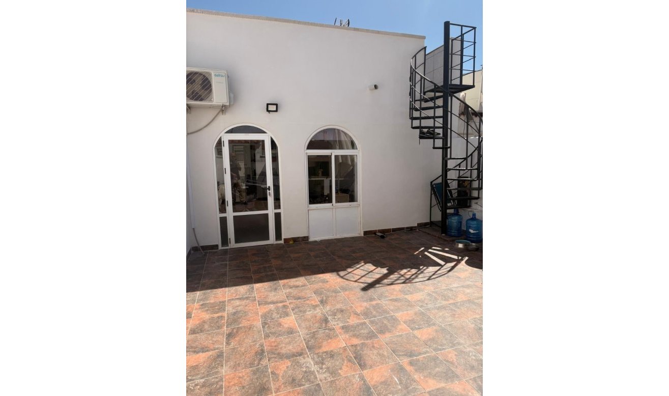 Reventa - Apartamento / piso - Torrevieja - torreta III