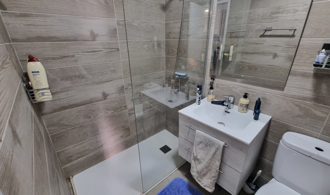 Reventa - Apartamento / piso - Torrevieja - torreta III