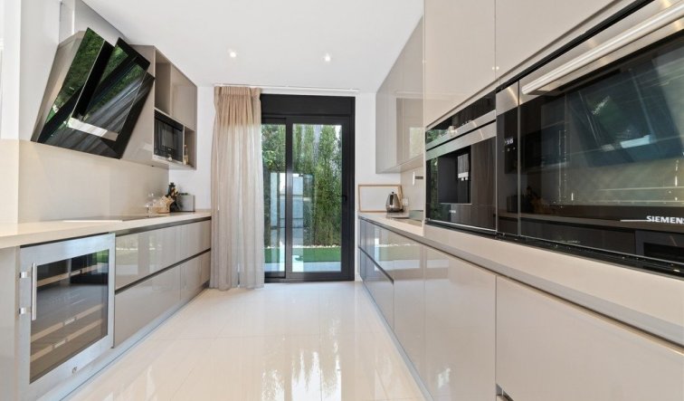 Reventa - Villa - Orihuela Costa - Agua Marina