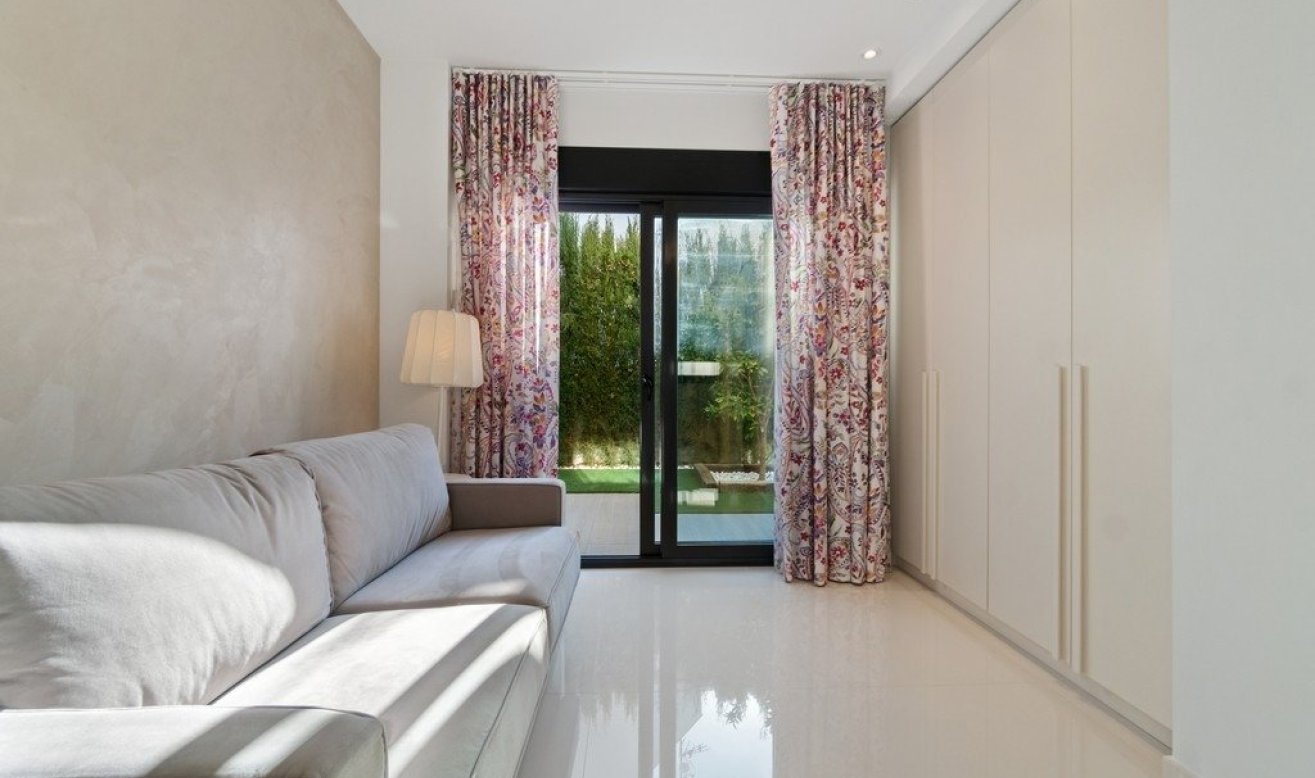 Reventa - Villa - Orihuela Costa - Agua Marina