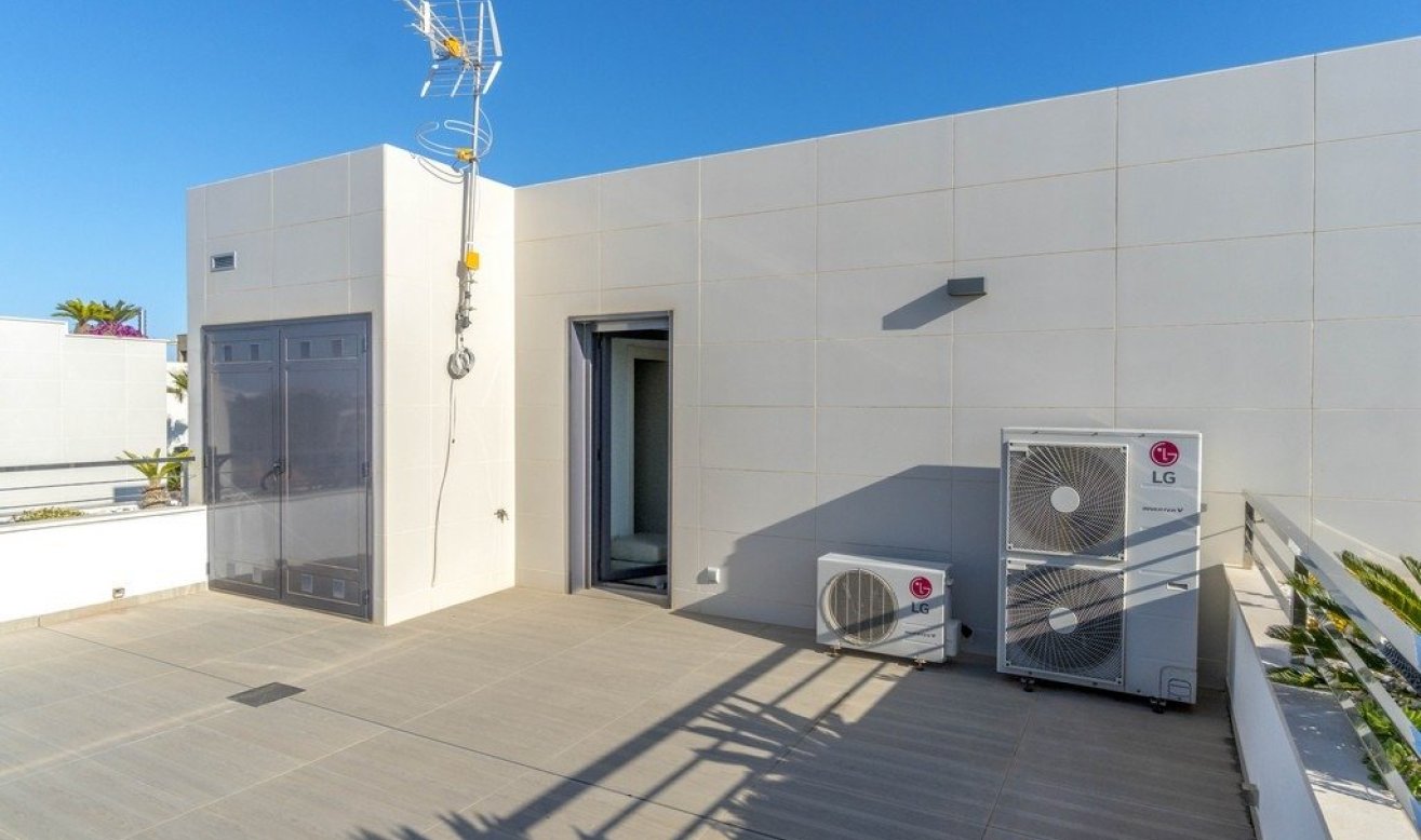 Reventa - Villa - Orihuela Costa - Agua Marina