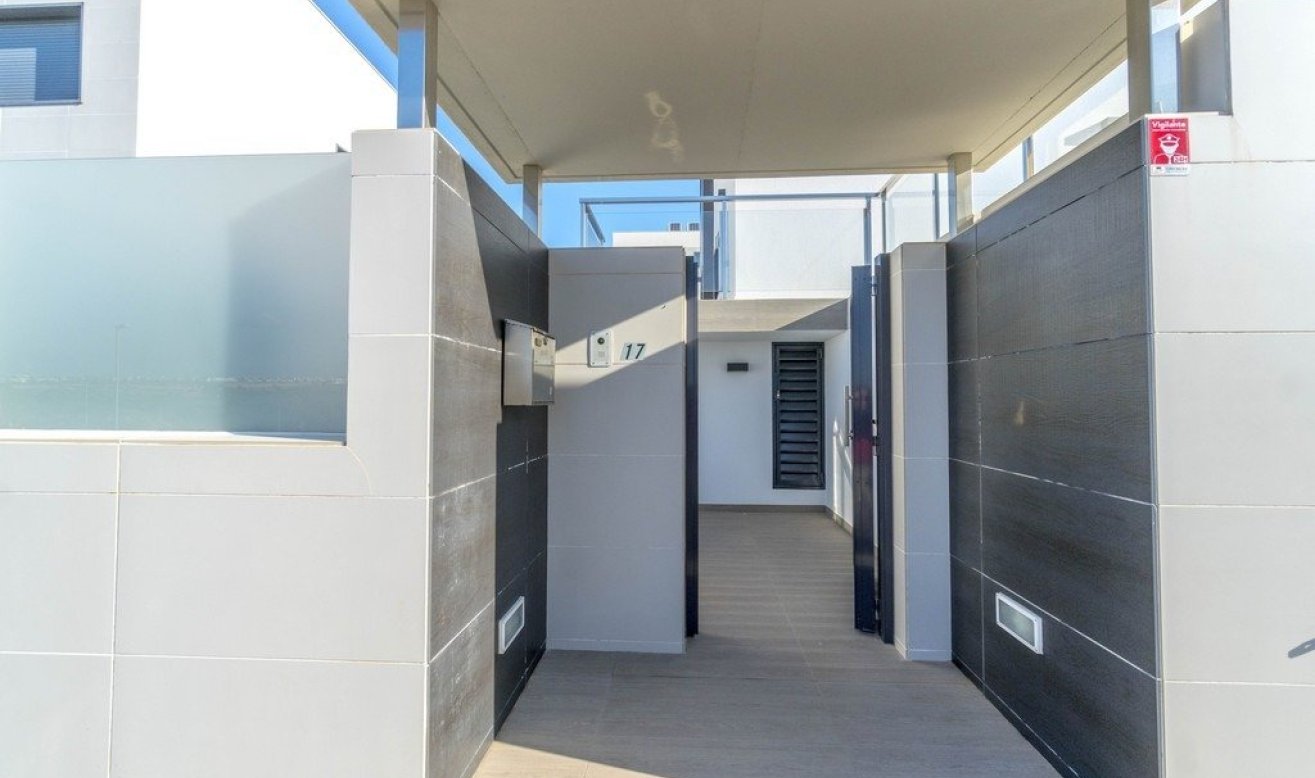 Reventa - Villa - Orihuela Costa - Agua Marina