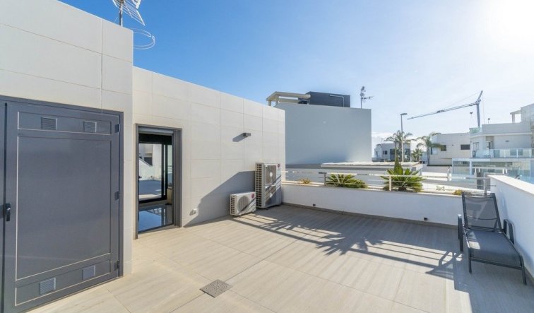 Reventa - Villa - Orihuela Costa - Agua Marina