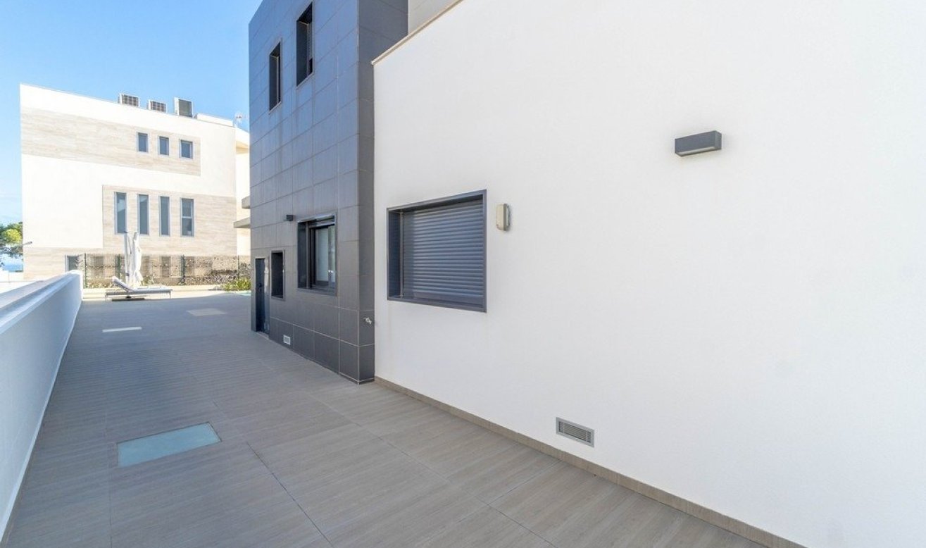 Reventa - Villa - Orihuela Costa - Agua Marina