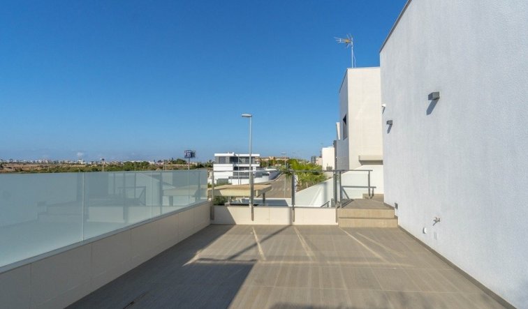 Reventa - Villa - Orihuela Costa - Agua Marina