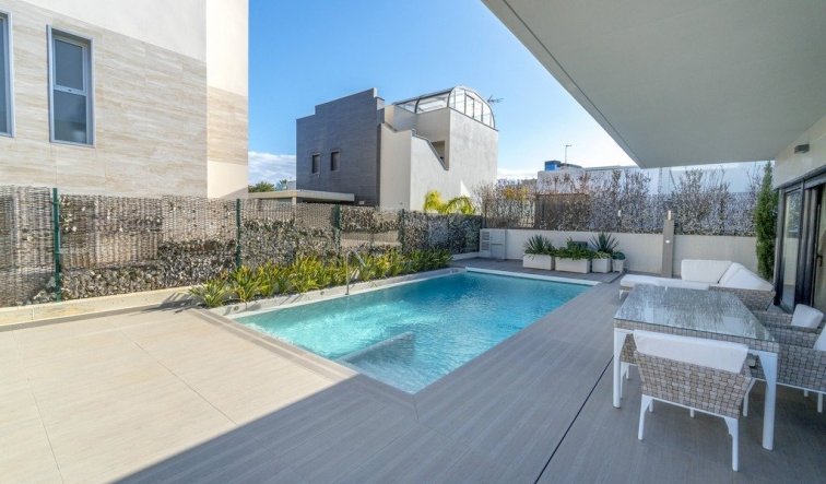 Reventa - Villa - Orihuela Costa - Agua Marina