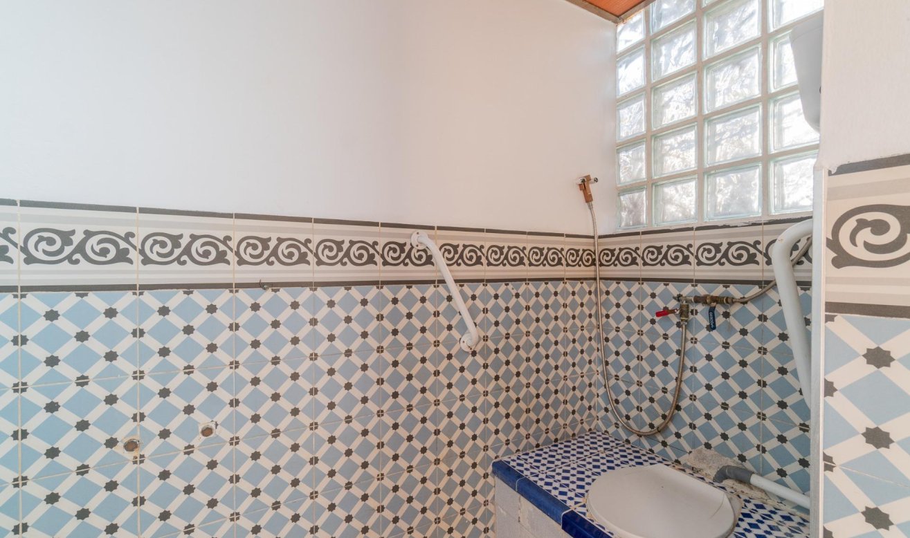 Reventa - Villa - Torrevieja - Los altos