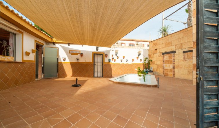 Reventa - Villa - Torrevieja - Los altos
