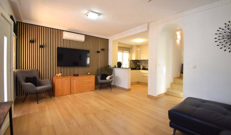 Reventa - Detached Villa - Orihuela Costa - Villamartin