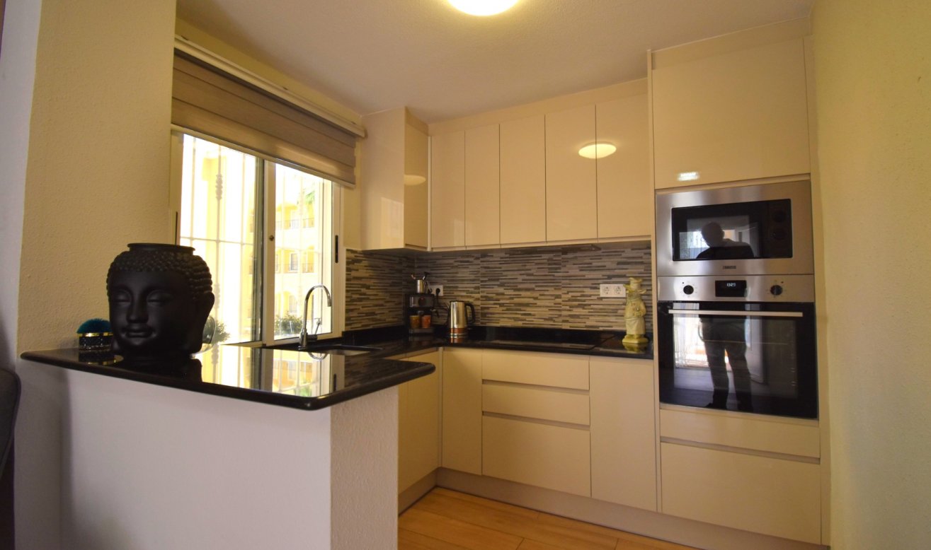 Reventa - Detached Villa - Orihuela Costa - Villamartin