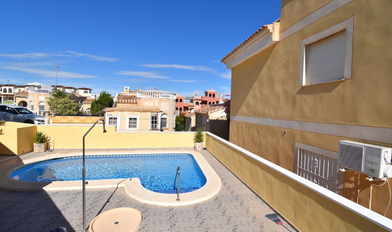 Reventa - Detached Villa - Orihuela Costa - Villamartin