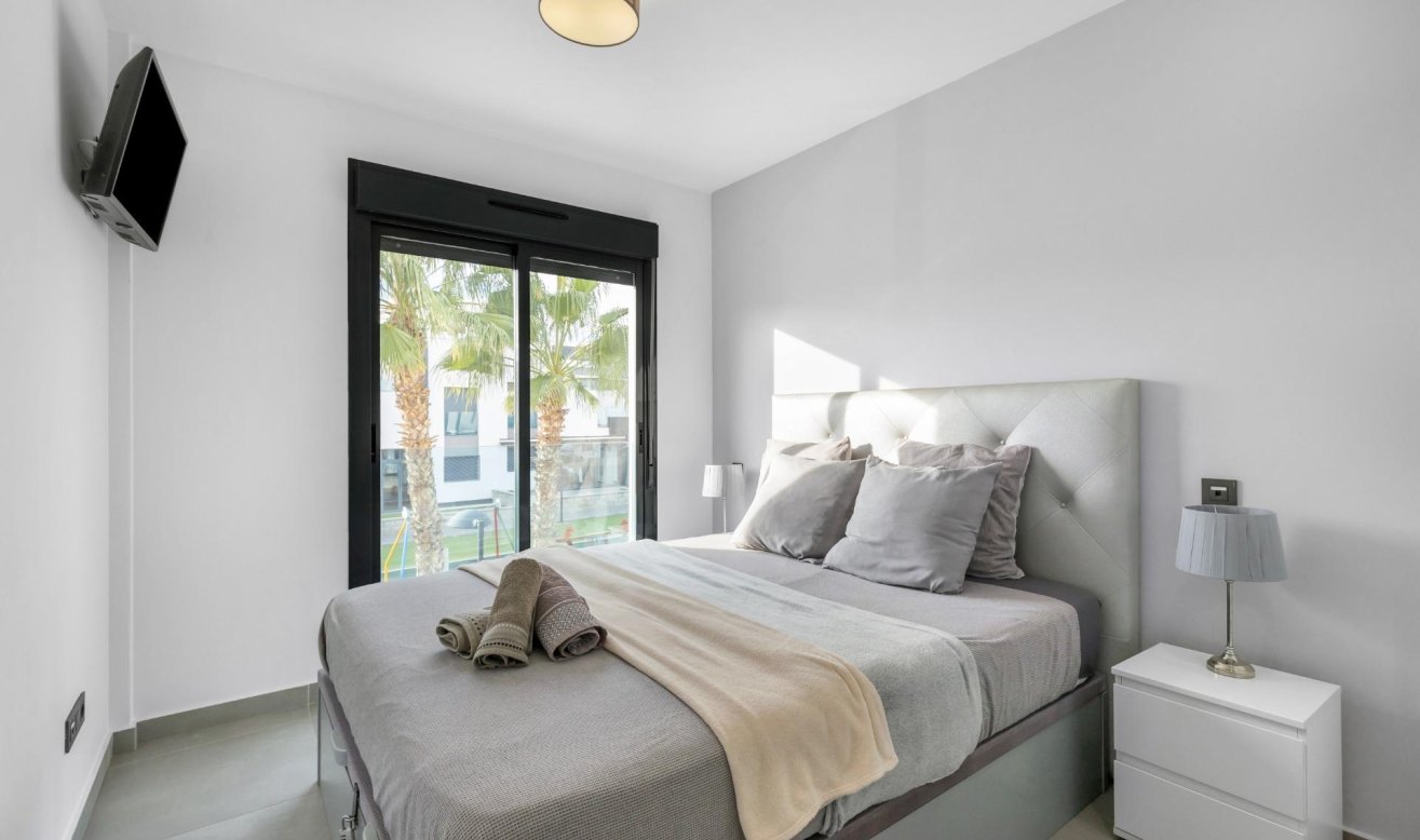 Reventa - Bungalow - Torrevieja - Los Balcones - Los Altos del Edén