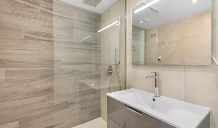 Reventa - Bungalow - Torrevieja - Los Balcones - Los Altos del Edén