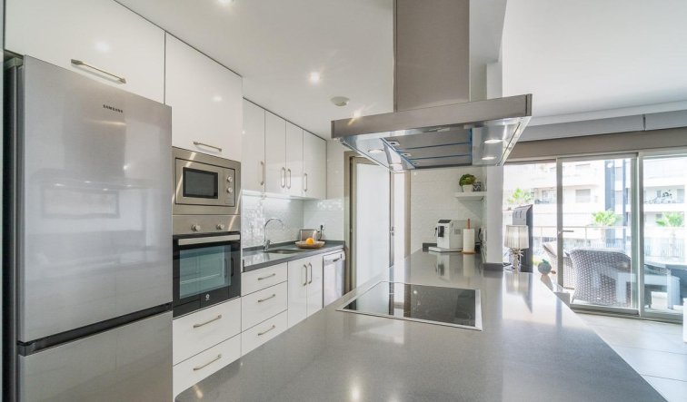 Reventa - Apartamento / piso - Orihuela Costa - Los Dolses