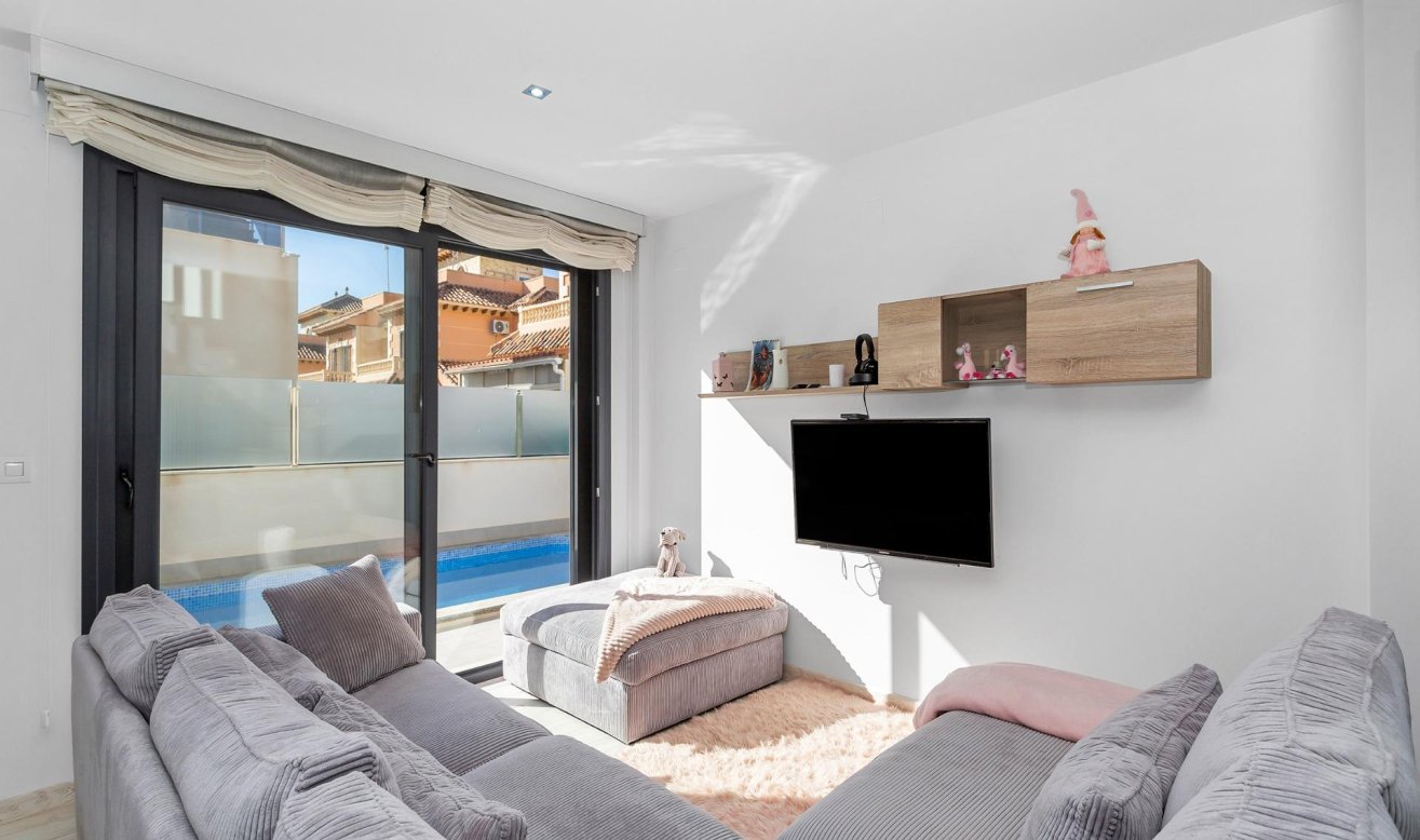 Reventa - Villa - Torrevieja - Sector 25