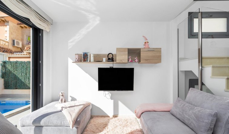 Reventa - Villa - Torrevieja - Sector 25