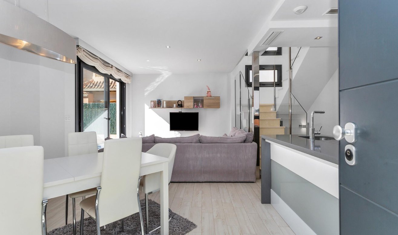 Reventa - Villa - Torrevieja - Sector 25