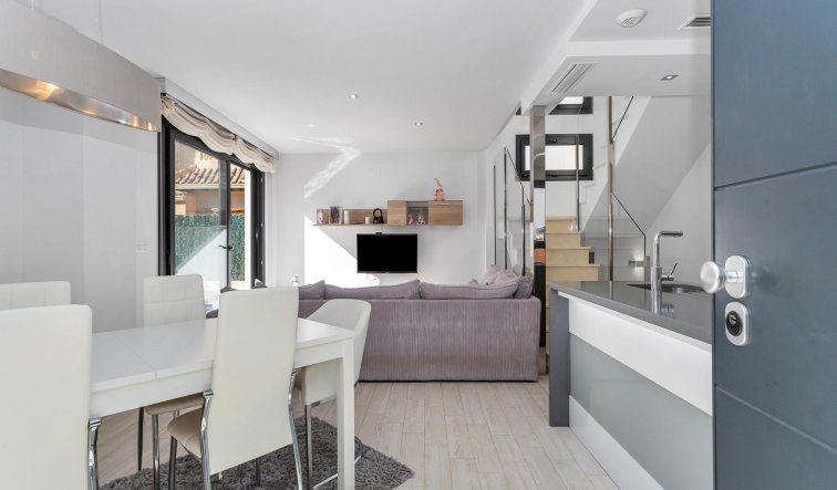 Reventa - Villa - Torrevieja - Sector 25