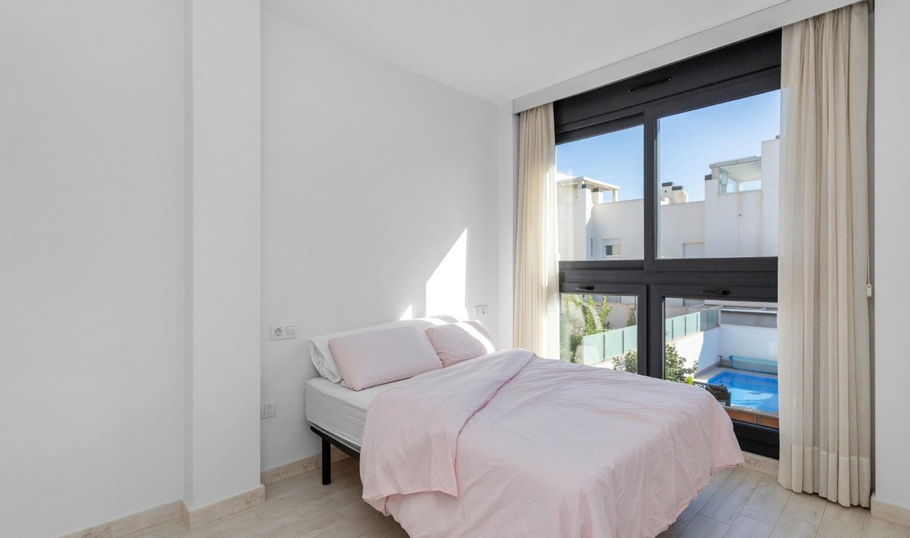 Reventa - Villa - Torrevieja - Sector 25