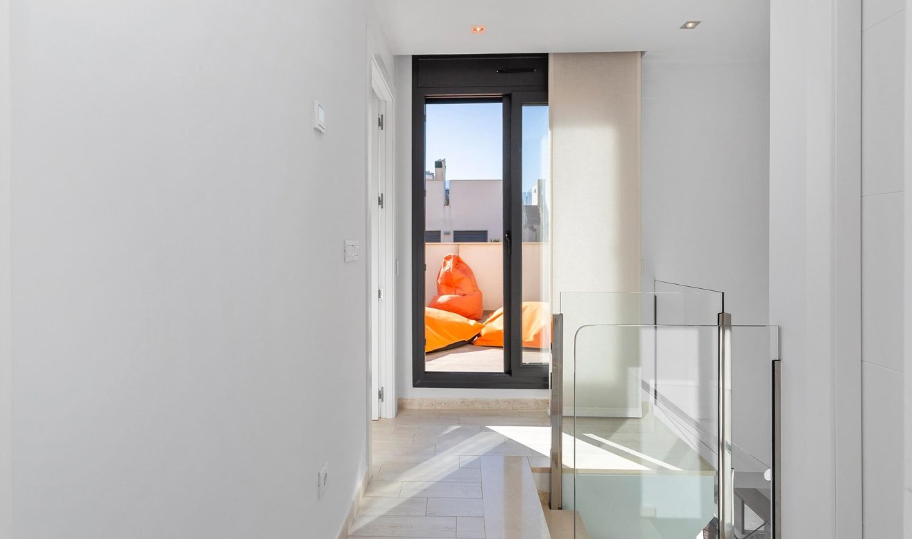 Reventa - Villa - Torrevieja - Sector 25