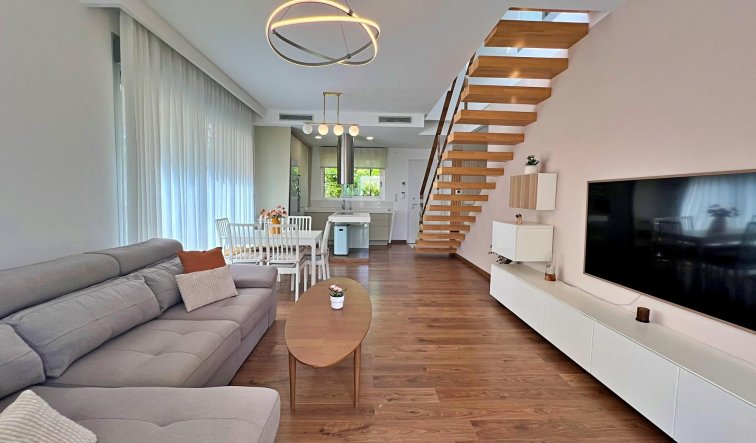 Reventa - Villa - Pilar de la Horadada - Pueblo Latino