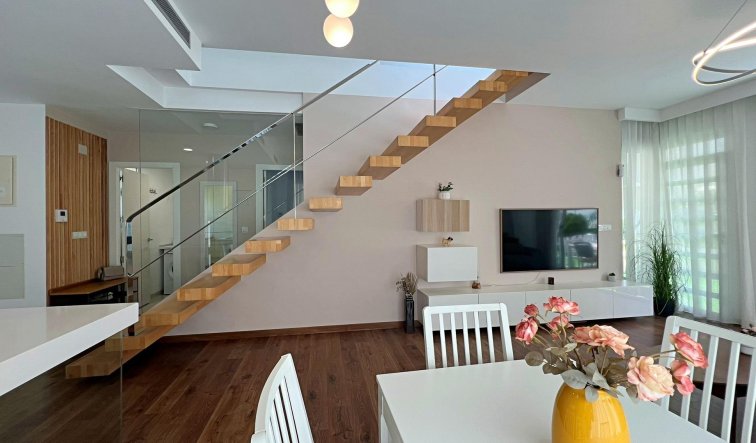 Reventa - Villa - Pilar de la Horadada - Pueblo Latino