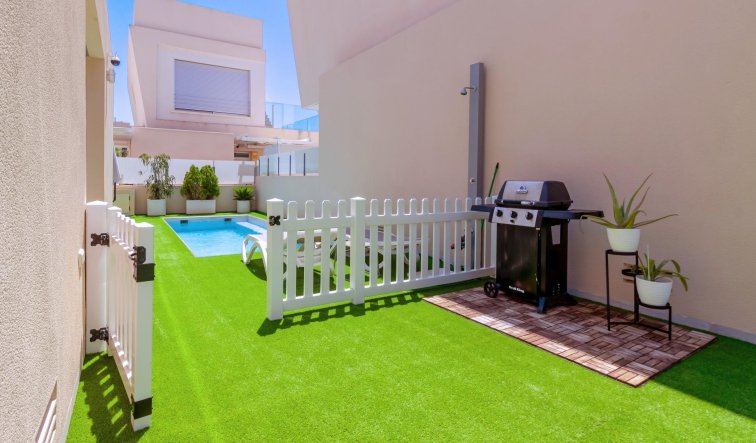 Reventa - Villa - Pilar de la Horadada - Pueblo Latino