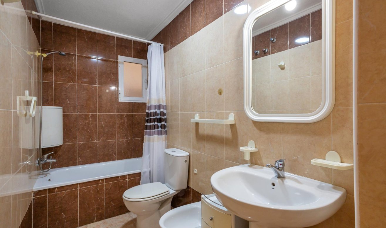 Revente - Appartement - Torrevieja - Centro