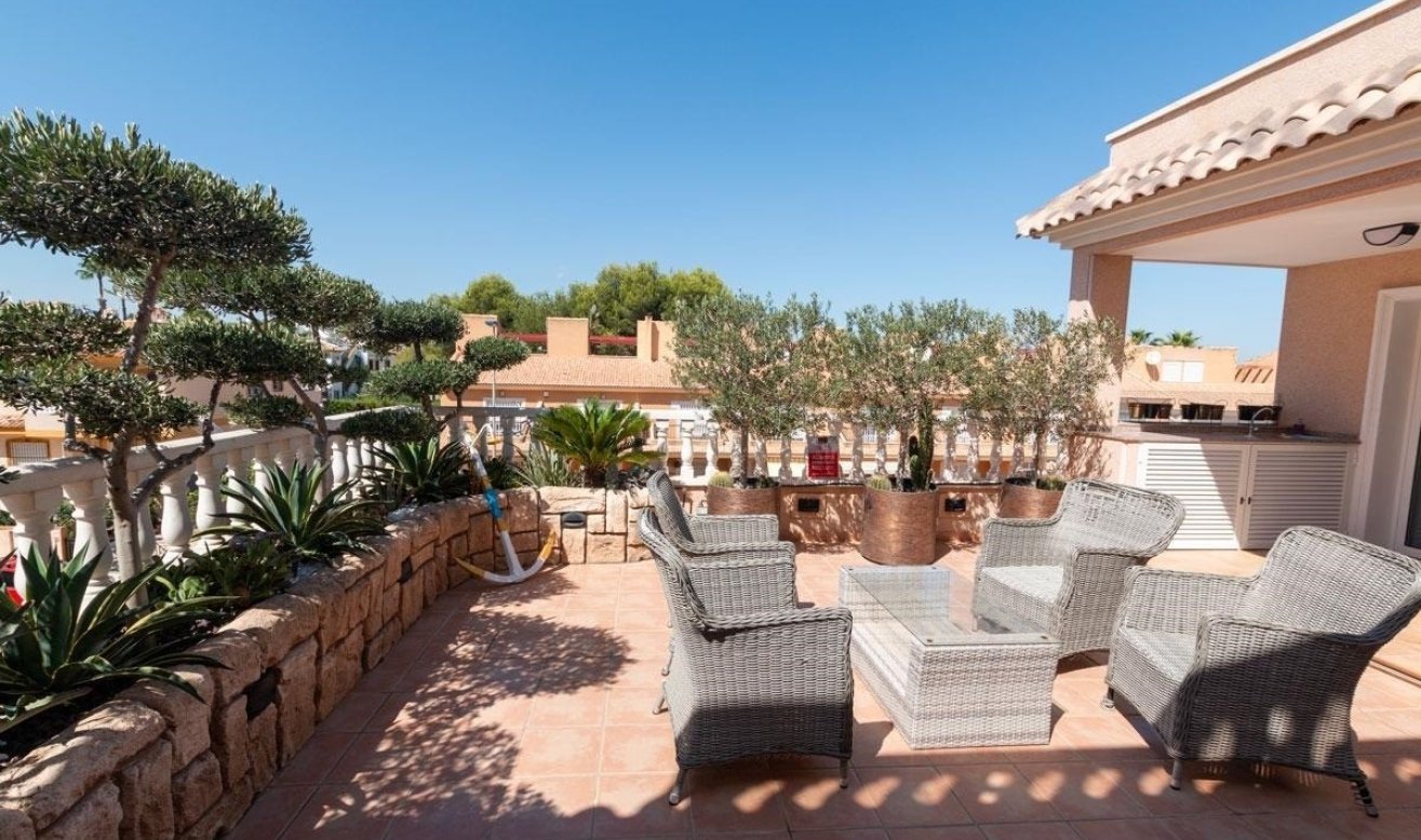 Resale - Apartment / flat - Orihuela Costa - Los Dolses