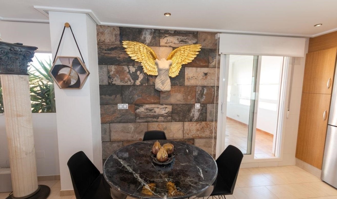 Resale - Apartment / flat - Orihuela Costa - Los Dolses