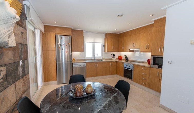 Resale - Apartment / flat - Orihuela Costa - Los Dolses