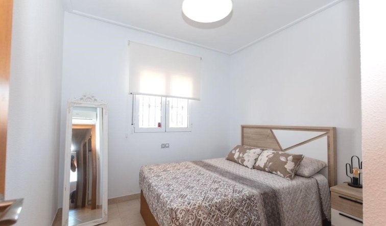 Resale - Apartment / flat - Orihuela Costa - Los Dolses