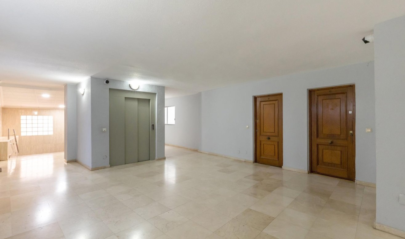 Reventa - Apartamento / piso - Torrevieja - Habaneras