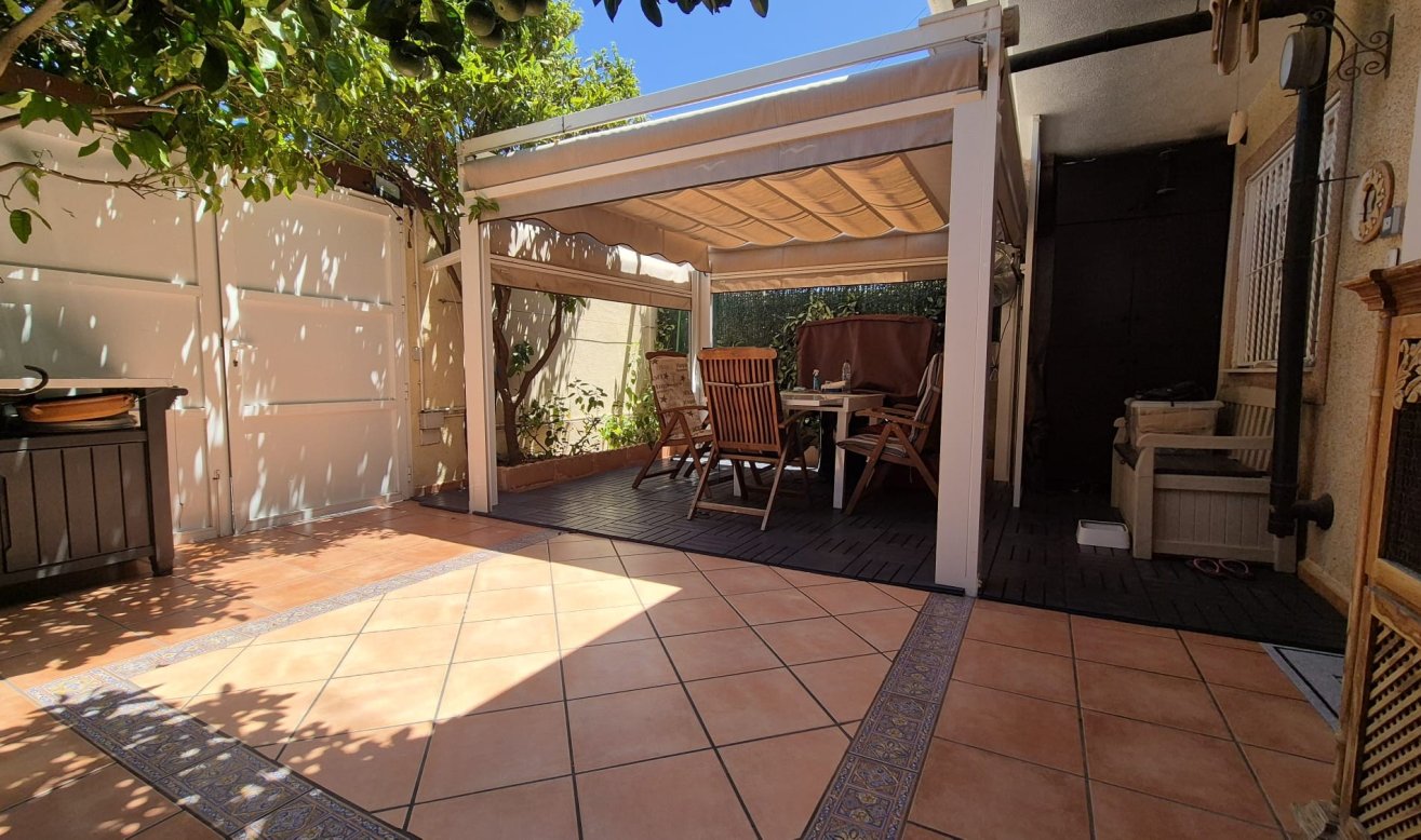 Reventa - Adosado - Torrevieja - Nueva Torrevieja - Aguas Nuevas