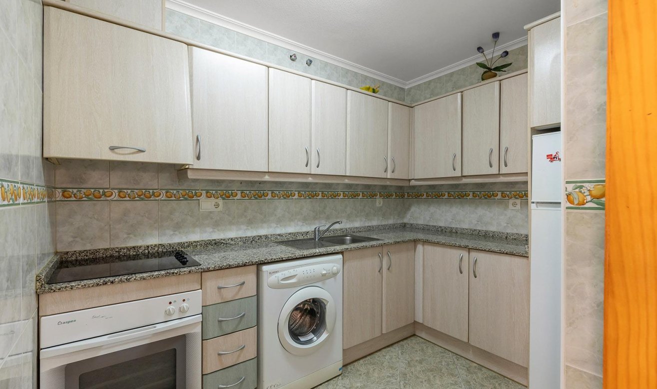 Resale - Ground Floor - Torrevieja - La Mata