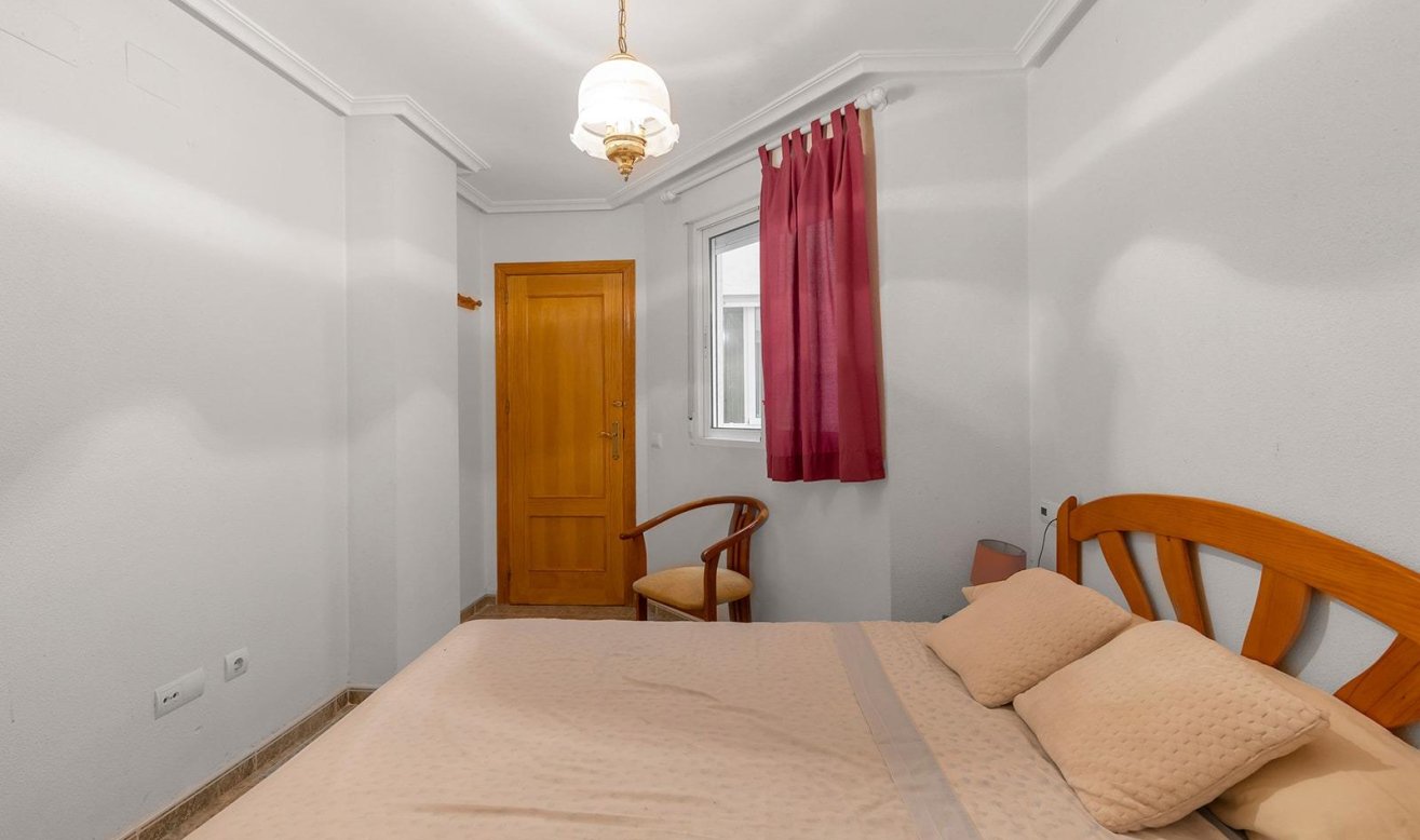 Resale - Ground Floor - Torrevieja - La Mata