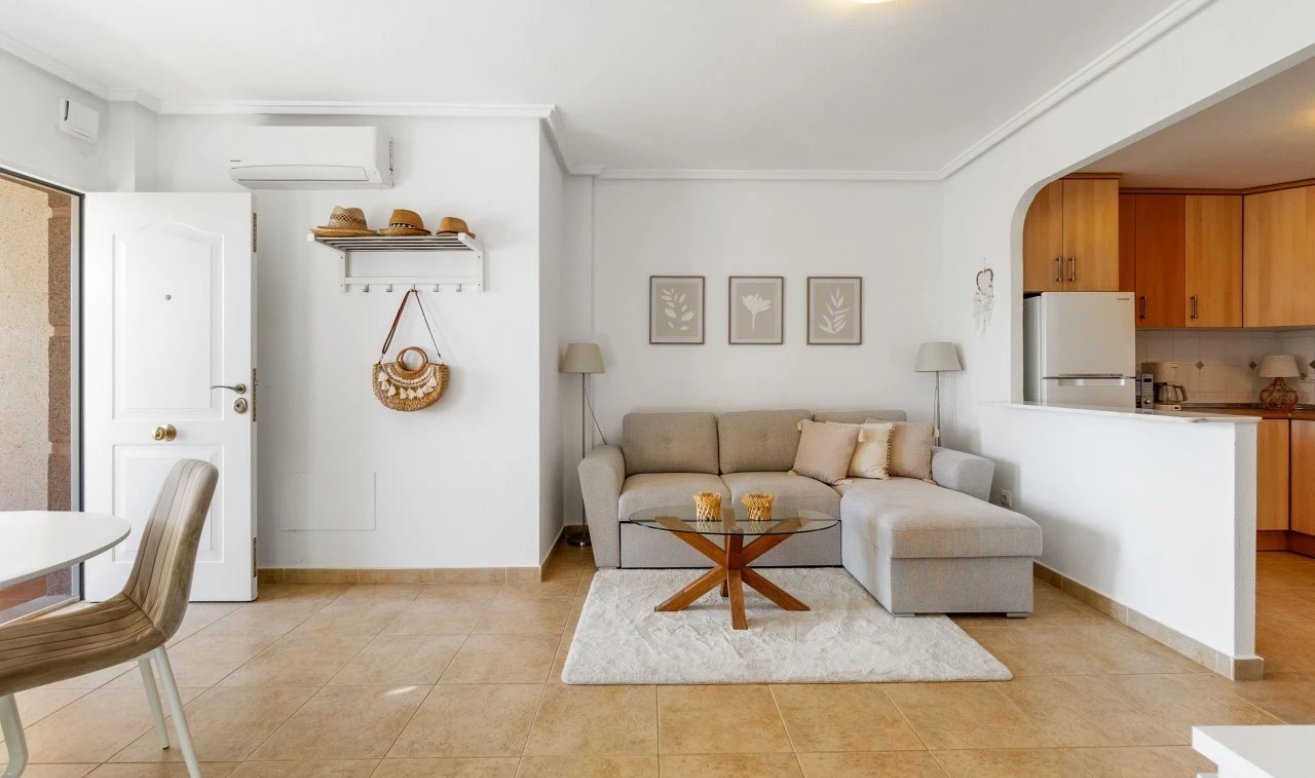 Reventa - Bungalow - Torrevieja - Aguas Nuevas