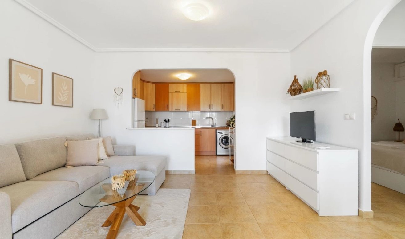 Reventa - Bungalow - Torrevieja - Aguas Nuevas