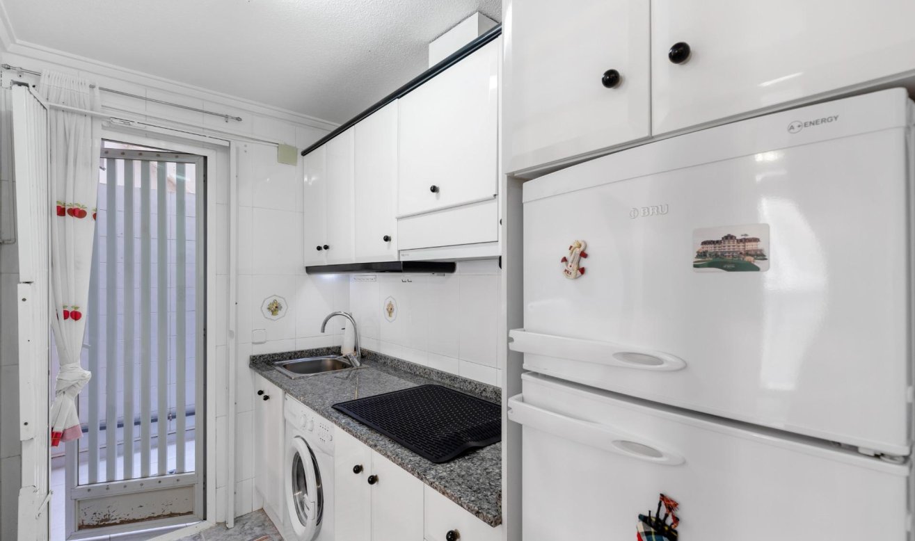 Reventa - Apartamento / piso - Torrevieja - Centro - Muelle Pesquero