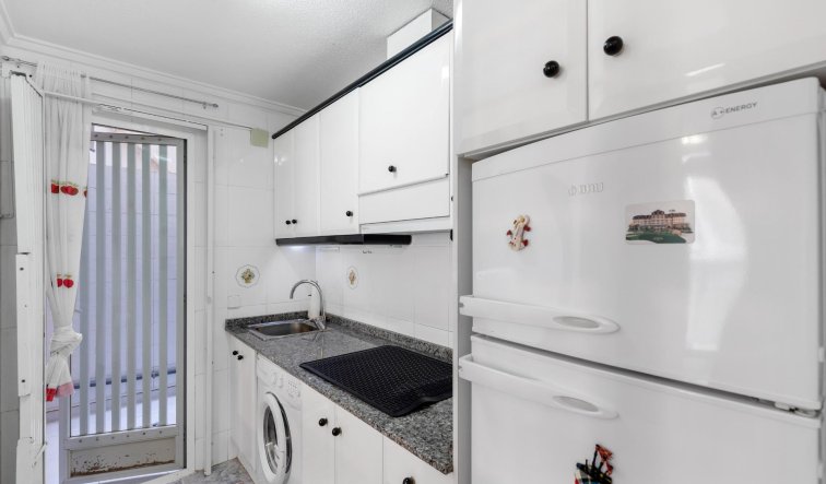 Reventa - Apartamento / piso - Torrevieja - Centro - Muelle Pesquero