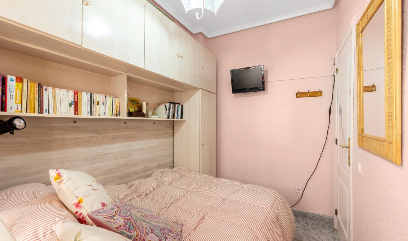 Reventa - Apartamento / piso - Torrevieja - Centro - Muelle Pesquero