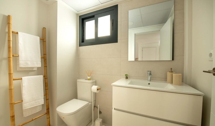 Obra nueva - Bungalow - Cox - San Fernando