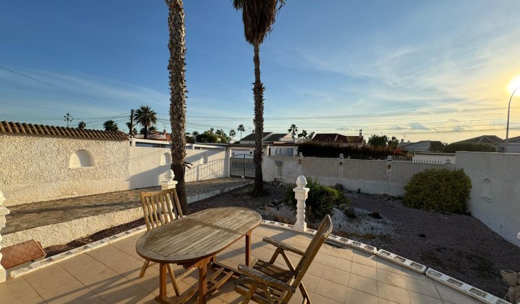 Reventa - Villa - Torrevieja - San luis