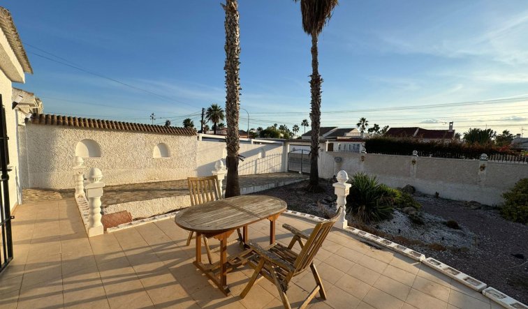 Reventa - Villa - Torrevieja - San luis