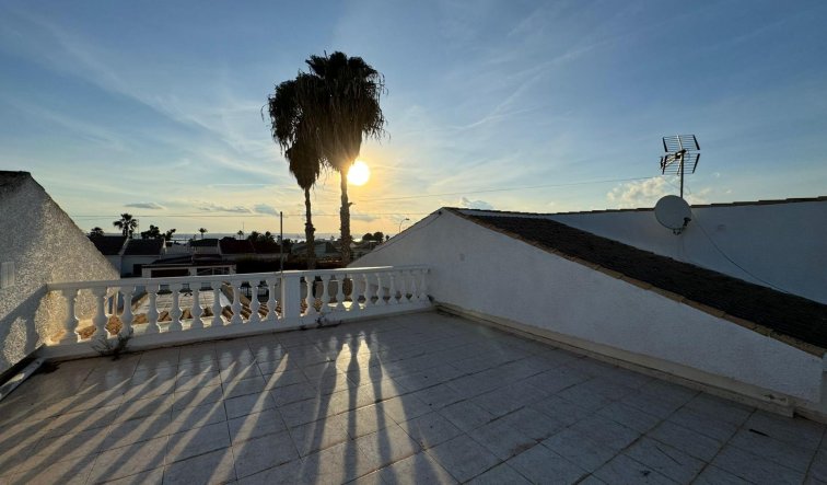 Reventa - Villa - Torrevieja - San luis